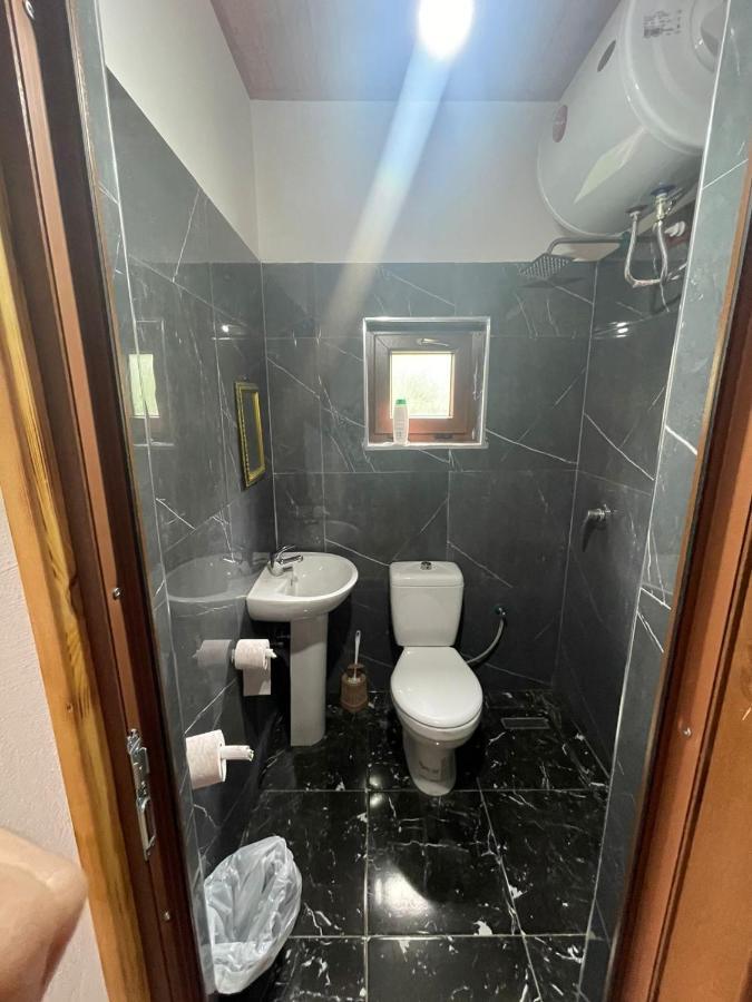 Natyra Balcony Hotel Валбона Екстериор снимка