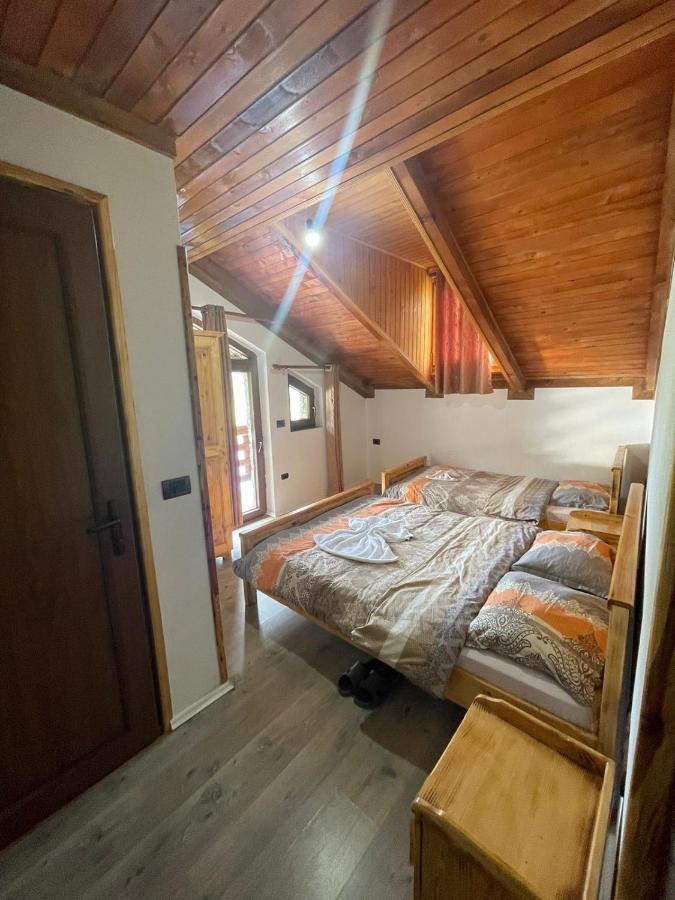Natyra Balcony Hotel Валбона Екстериор снимка
